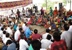  எம்.எல்.ஏ., புகழ் பாடும் கூட்டமான கிராமசபை கேள்வி கேட்டவர் மைக்கை பிடுங்கி அராஜகம்