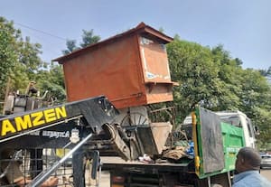  கே.கே.நகர் ஆக்கிரமிப்புகளை 'அலேக்'காக துாக்கிய மாநகராட்சி