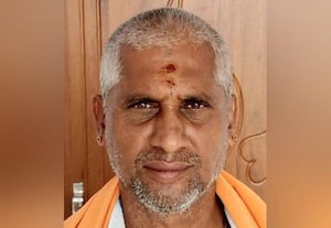 அதிவேக வாகனங்களால் கிராமங்களில்﻿ பதறும் மக்கள்  லாரி, வேன்களுக்கு கண்டிப்பு அவசியம்