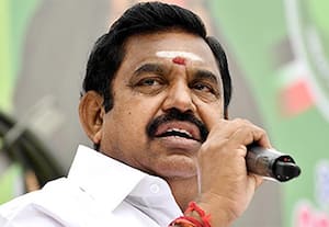  கைவிட்டு போகும் அந்தஸ்து; பரிதவிக்கும் பழனிசாமி