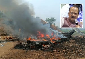 மஹா துணை முதல்வர் அஜித்பவார் சென்ற விமானம் விபத்து!