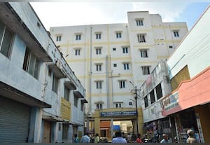 ரூ.5.45 கோடி மதிப்பில் மருத்துவமனை கட்டட பணிகள்... தீவிரம்: மருத்துவ ஊழியர் கூடுதல் பணியிடங்களை நிரப்ப கோரிக்கை