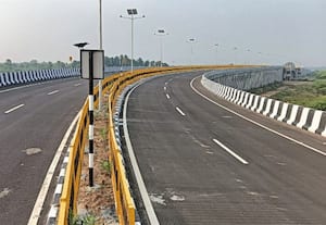 ஒருவழியாக வாலாஜாபாத் புறவழிச்சாலை பணி நிறைவு அப்பாடா... !: திறக்காமல் 'நல்ல நாள்' பார்த்து இழுத்தடிக்கும் அதிகாரிகள்