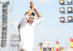  த.வெ.க., வேட்பாளர்கள் தேர்வு; நிர்வாகிகளுக்கு விஜய் உத்தரவு; த.வெ.க., தனித்து போட்டி