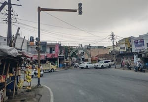  சிக்னல் இருந்தும் பயன் இல்லை