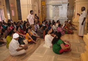  சத்திய ஞான சபையில்  இலங்கை தமிழர்கள் தியானம்