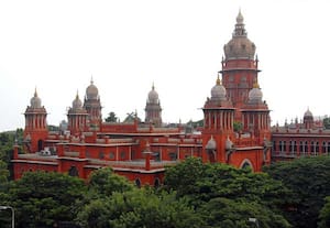 பொதுக்கூட்ட வழிகாட்டு விதிமுறைகள்; எதிர்த்து தவெக வழக்கு