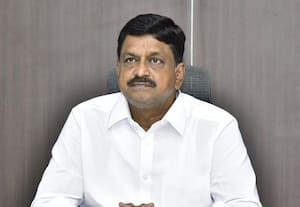  திருப்பதி லட்டு: நெய்யில் விலங்கு கொழுப்பு இருந்தது: ஆந்திர அமைச்சர்