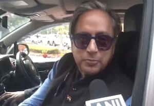 மத்திய பட்ஜெட்டில் கேரளா மிஸ்ஸிங்; சசிதரூர் விமர்சனம்