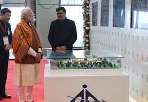  ஆதம்பூர் விமான நிலையத்துக்கு குரு ரவிதாஸ் பெயர் சூட்டினார் மோடி