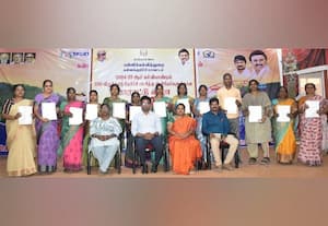  தேர்ச்சி விகிதம் உயர்த்திட ஆசிரியர்கள் அர்ப்பணிப்புடன் பணியாற்ற வேண்டும்:  கலெக்டர் பிரசாந்த் அறிவுறுத்தல்