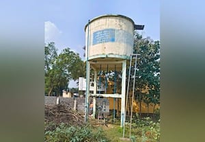  குண்ணவாக்கத்தில் சேதமடைந்த குடிநீர் தொட்டியை இடிக்க கோரிக்கை