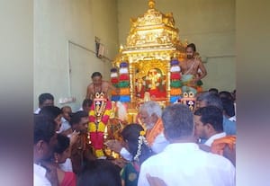  அன்னுார், செஞ்சேரிமலை கோவிலுக்கு  தங்கத்தேர்