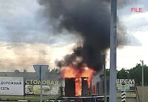 உக்ரைனில் பஸ் மீது ரஷ்யா டிரோன் தாக்குதல்; 15 பேர் பலி