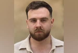  ஈரான் 'துாக்கு' தண்டனை விதிக்கப்பட்ட இளைஞர் ஜாமினில் விடுதலை