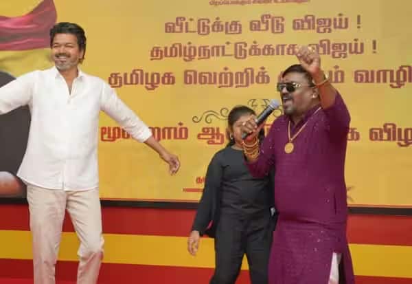 முருகக்கடவுளா விஜய்; உருவகப்படுத்தி பாடியதால் சர்ச்சை!