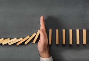  மீண்டும் உயர்வில் தங்கம், வெள்ளி மூன்று நாள் சரிவுக்கு ஒய்வு