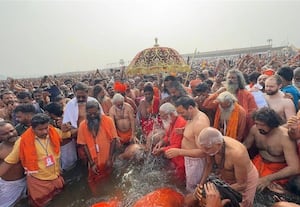  பாரதப்புழா கும்பமேளா அமிர்த ஸ்நானத்துடன் நிறைவு