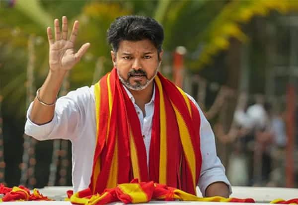  தொகுதிக்கு 50 விருப்ப மனுக்கள் விஜய் பெயரில் வாங்க இலக்கு