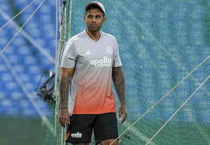 பயமுறுத்தும் பனிப்பொழிவு: இந்திய வீரர்களுக்கு தோனி எச்சரிக்கை