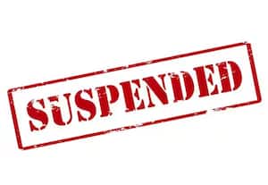 மீனாட்சியம்மன் கோவிலில் தரிசன டிக்கெட் முறைகேடு : 2 ஊழியர்கள் 'சஸ்பெண்ட்'