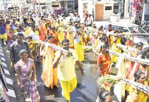 சக்தி காளியம்மன் கோவில் தை திருவிழா  'கரும்பு தொட்டில்' சுமந்து வந்த பக்தர்கள்