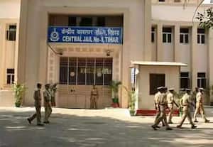  டில்லி திஹார் சிறையில் நடிகர் ராஜ்பால் சரண்