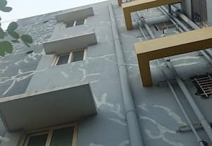  மழையோ... வெயிலோ  வீட்டை ஒன்றும் செய்யாது!