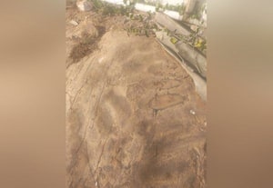  ஆயுதங்களை கூர்தீட்டிய பாறை