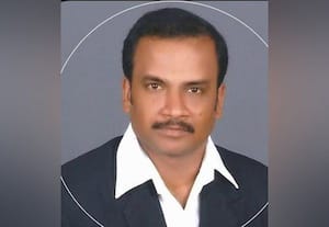  அவிநாசி தாசில்தாராக விஜயராஜ் பொறுப்பேற்பு