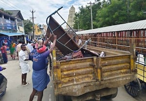 ராமேஸ்வரம் கோயில் வீதியில் ஆக்கிரமிப்புகள் அகற்றம்;﻿ தினமலர் செய்தி எதிரொலி