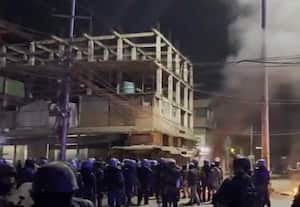 மணிப்பூரில் மீண்டும் வெடித்தது வன்முறை; புதிய ஆட்சி மாற்றத்திற்கு பிறகும் பதற்றம்