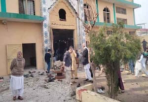 இஸ்லாமாபாதில் வழிபாட்டுத்தலத்தில் குண்டுவெடிப்பு; 25 பேர் உடல்சிதறி பலி