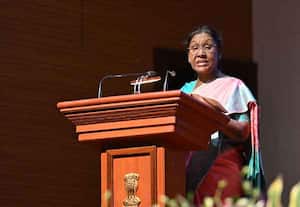 டிஜிட்டல் மோசடிகளை தடுக்க மக்களிடையே விழிப்புணர்வு ஏற்படுத்த வேண்டியது அவசியம்: ஜனாதிபதி திரவுபதி முர்மு