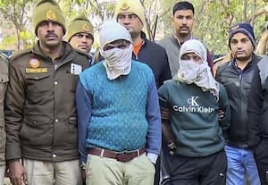  குற்ற வழக்குகளில் தேடப்பட்ட இருவர் கடும் துப்பாக்கி சண்டைக்கு பின் கைது