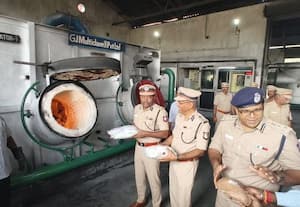  பறிமுதல் போதை பொருட்கள் தென்மேல்பாக்கத்தில் தீயிலிட்டு அழிப்பு