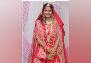  சன்னியாச தீட்சை பெற்றார் நகை வியாபாரியின் மகள்