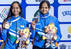 தங்கம் வென்றார் இளவேனில்: ஆசிய துப்பாக்கி சுடுதலில் அசத்தல்