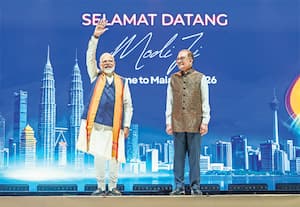 மலேஷியாவில் தமிழை உயர்த்தி பிடித்து பிரதமர் மோடி ﻿பெருமிதம்! திருவள்ளுவர் மையம் அமைக்கப் போவதாக அறிவிப்பு