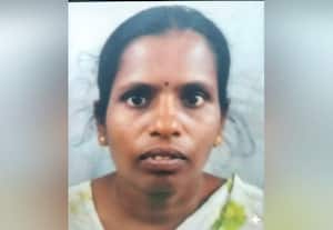  பஸ்சுக்கு காத்திருந்த மூவர் கார் மோதி பலியான சோகம்