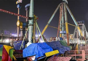  ராட்டினம் கவிழ்ந்து இன்ஸ்பெக்டர் பலி;  உதவிக்காக ஓடியபோது பரிதாபம்