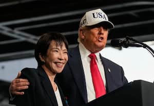 தேர்தலில் வெற்றி பெற்ற ஜப்பான் பிரதமர் சனே தகாய்ச்சிக்கு அமெரிக்க அதிபர் டிரம்ப் அழைப்பு