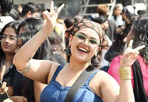 காதலில் கரைந்த பாலின எல்லைகள்