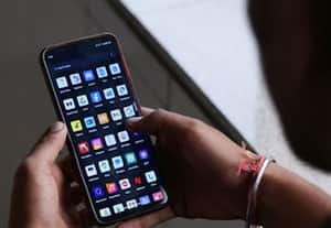 சமூக வலைதளங்களில் ஏ.ஐ., பயன்பாட்டுக்கு கட்டுப்பாடு: தவறாக பயன்படுத்தினால் இனி சட்ட நடவடிக்கை பாயும் வரும்