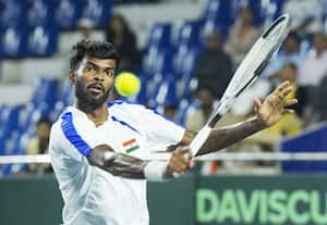 புதிய 'ஹீரோ' தக் ஷினேஸ்வர் * இந்திய டென்னிஸ் அரங்கில்...