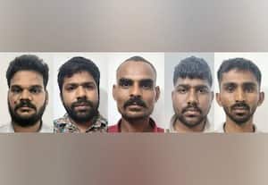  நகைக்கடையில் துப்பாக்கி முனையில் கொள்ளையடித்த ஐந்து பேர் கைது