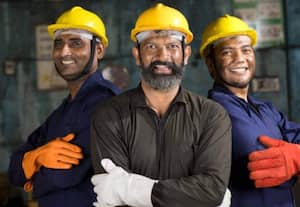  போரால் பணியாளர் பற்றாக்குறை இந்தியா பக்கம் திரும்புகிறது ரஷ்யா