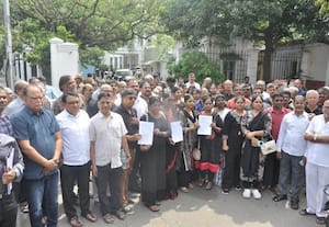  கோவில் நிலத்தில் வீடுகள் கட்டி விற்று ரூ.2,500 கோடி மோசடி தனியார் நிறுவனம் மீது போலீசில் புகார்