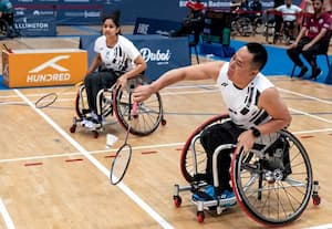 இந்திய ஜோடி சாதனை * பாரா பாட்மின்டனில்...