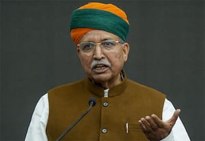 பணியில் உள்ள நீதிபதிகளுக்கு எதிராக 8,600 புகார்கள்: மத்திய அரசு தகவல்